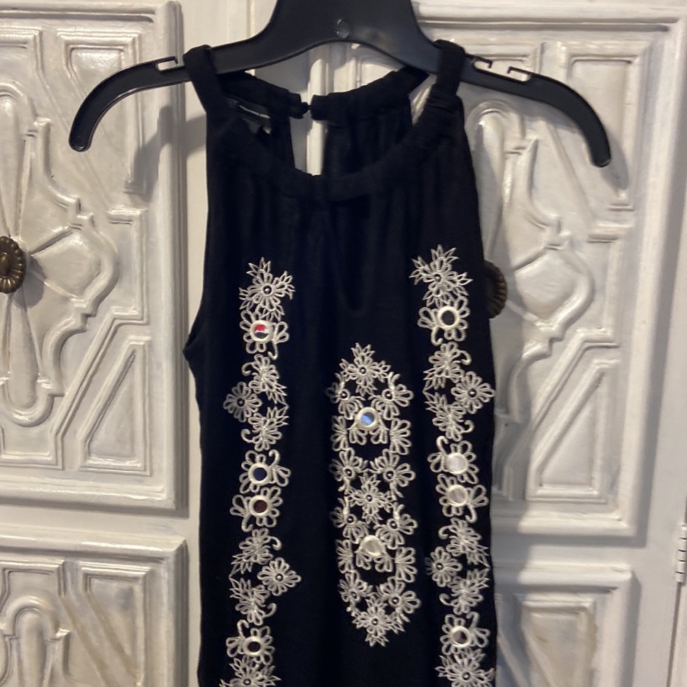 Final price accepted 🌟 Black embroidered top - Picture 2 of 7